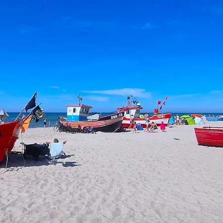 ホリデーパーク Srebrna Wydma ドンプキ